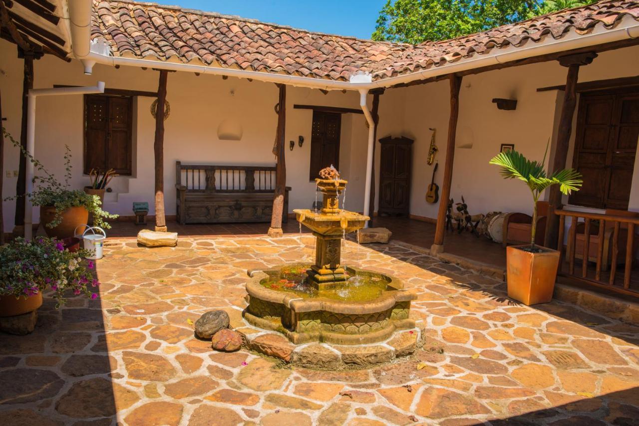 Hotel Hacienda Macedonia 바리차라
